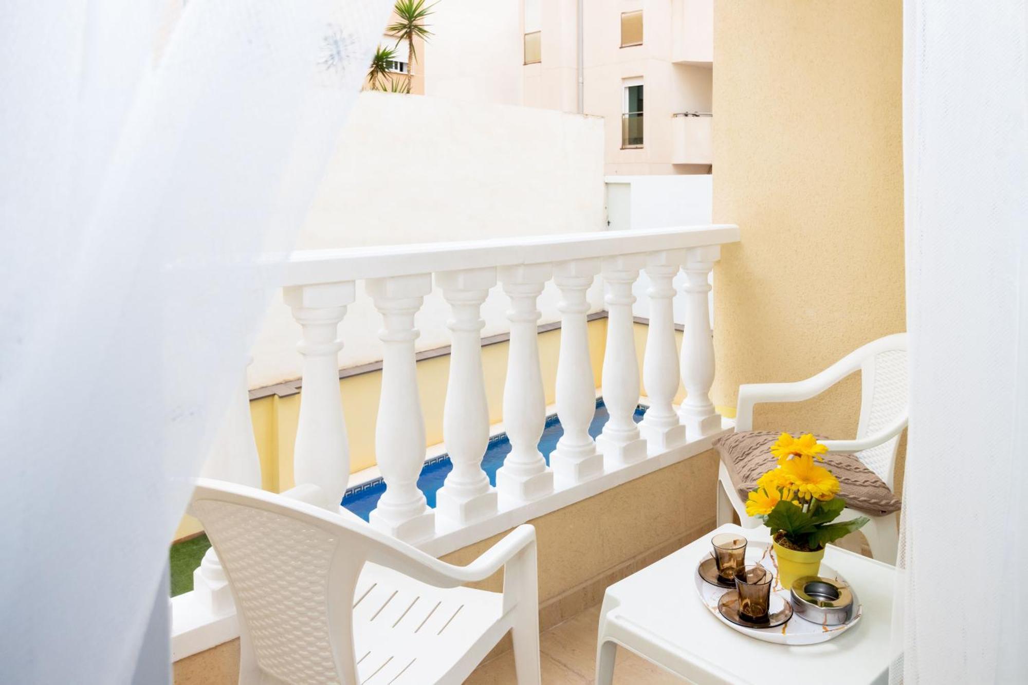 Relax Appartement Torrevieja Buitenkant foto